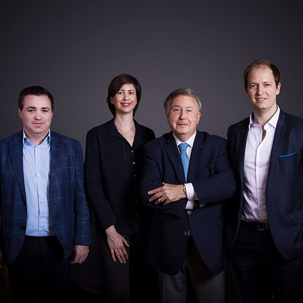 Galimard-equipe Famille Parfumerie Galimard - Galimard parfumeur à Grasse